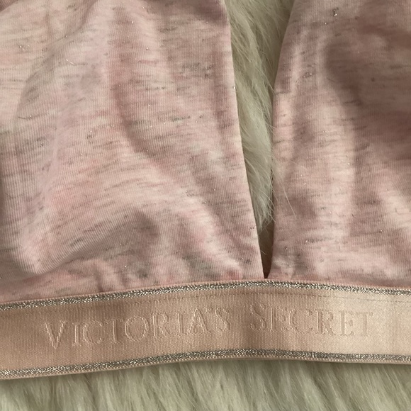 Victoria’s Secret Lounge Bra - Picture 7 of 8